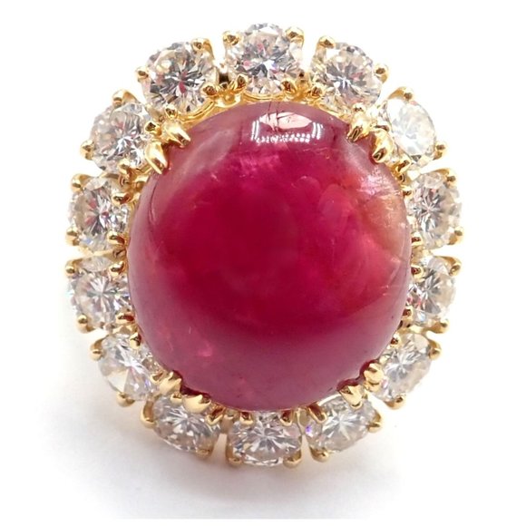 Authentic! Van Cleef & Arpels 18k Yellow Gold Large Cabochon Ruby Diamond Ring - Picture 1 of 9
